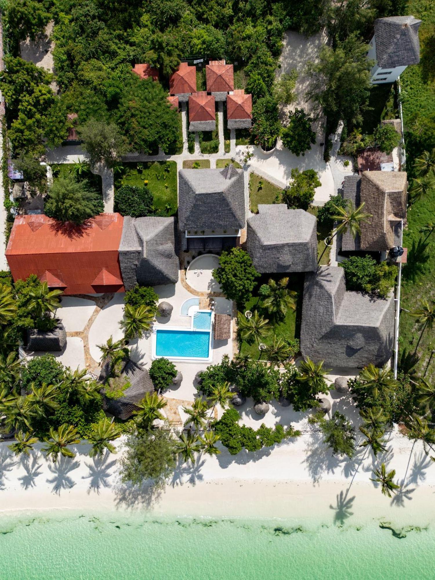 Manolo Beach Resort อูโร ภายนอก รูปภาพ