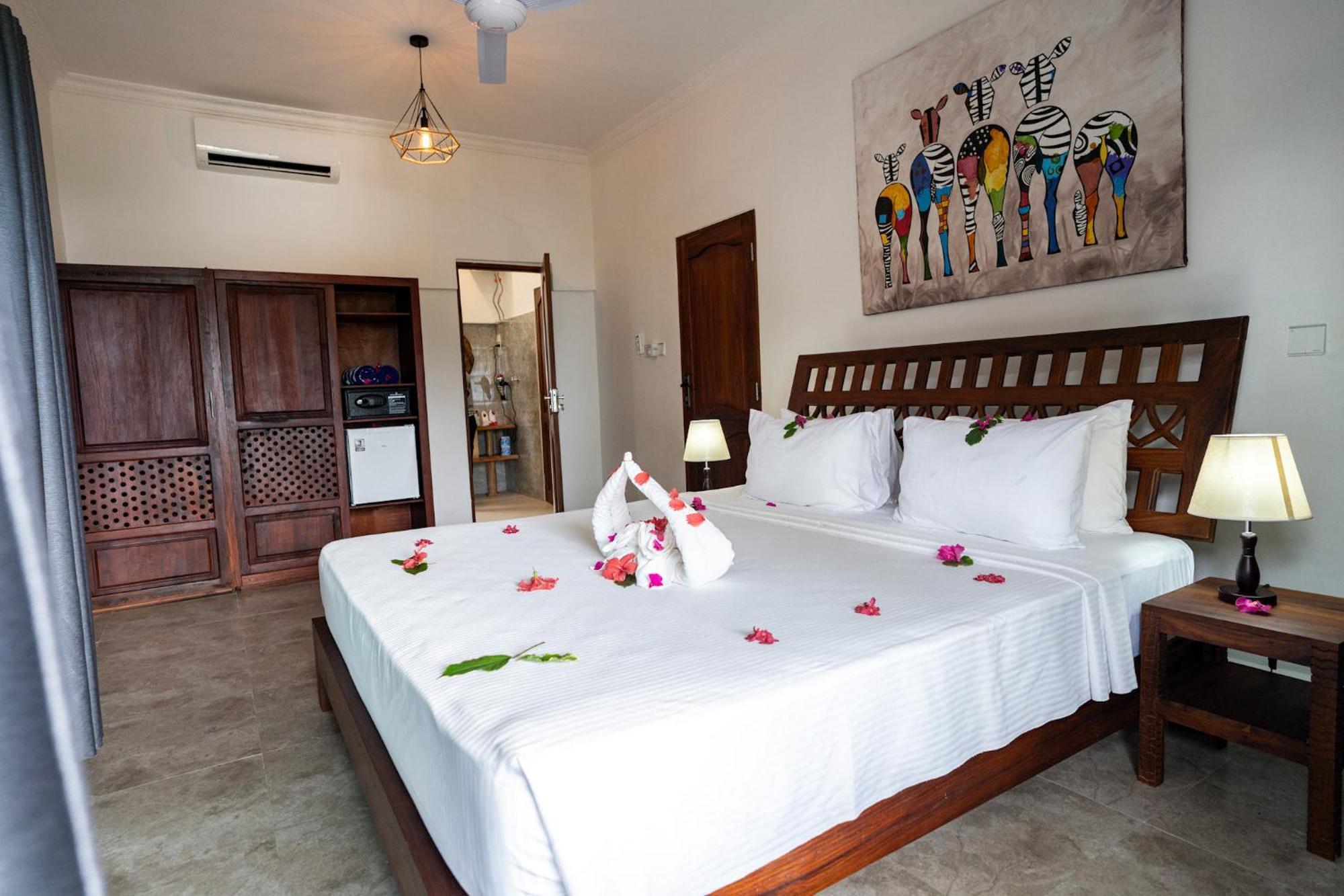 Manolo Beach Resort อูโร ห้อง รูปภาพ