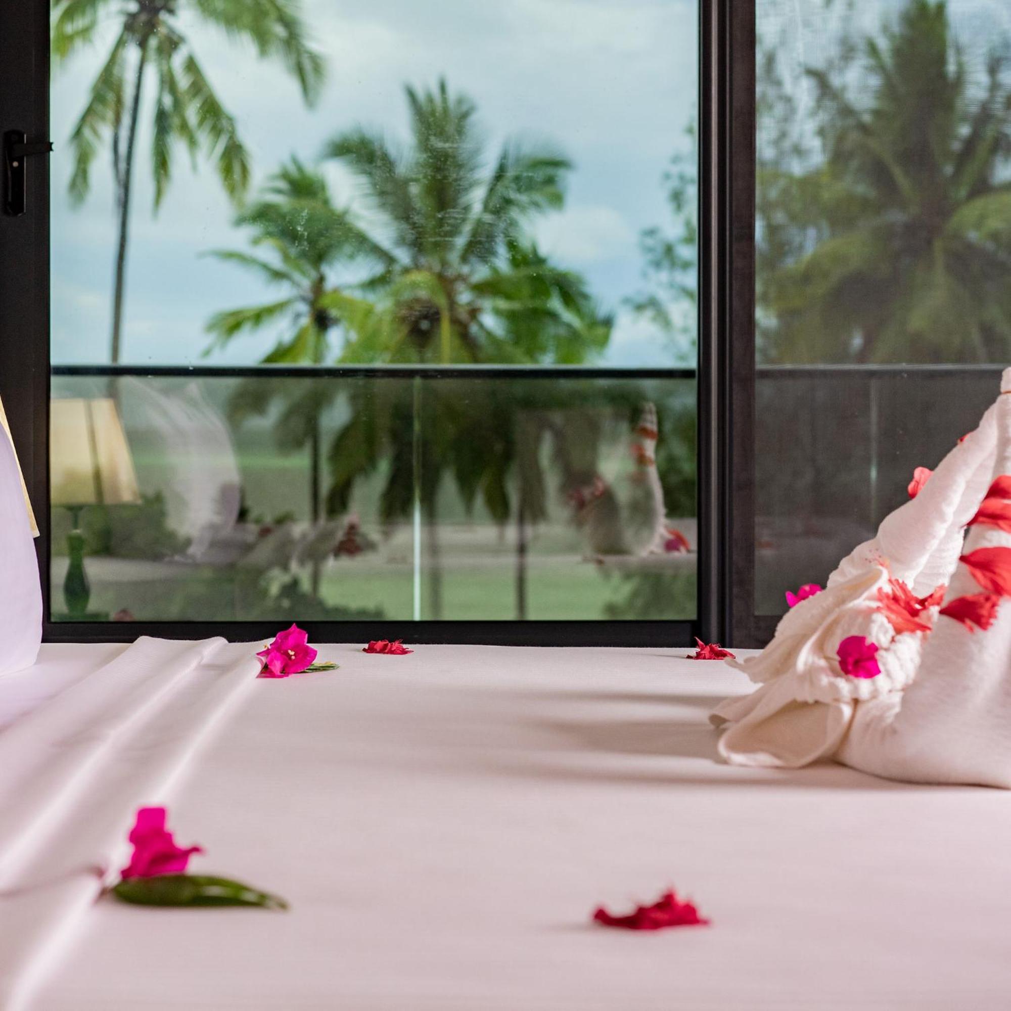 Manolo Beach Resort อูโร ห้อง รูปภาพ
