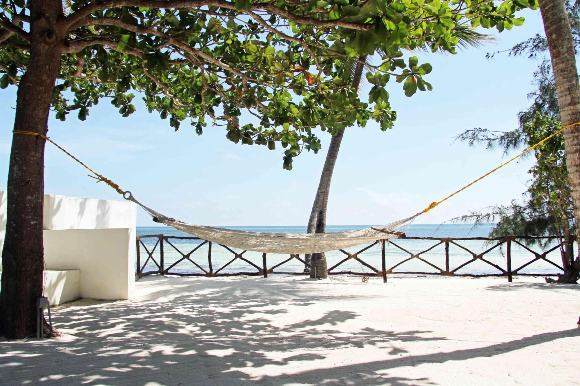 Manolo Beach Resort อูโร ภายนอก รูปภาพ