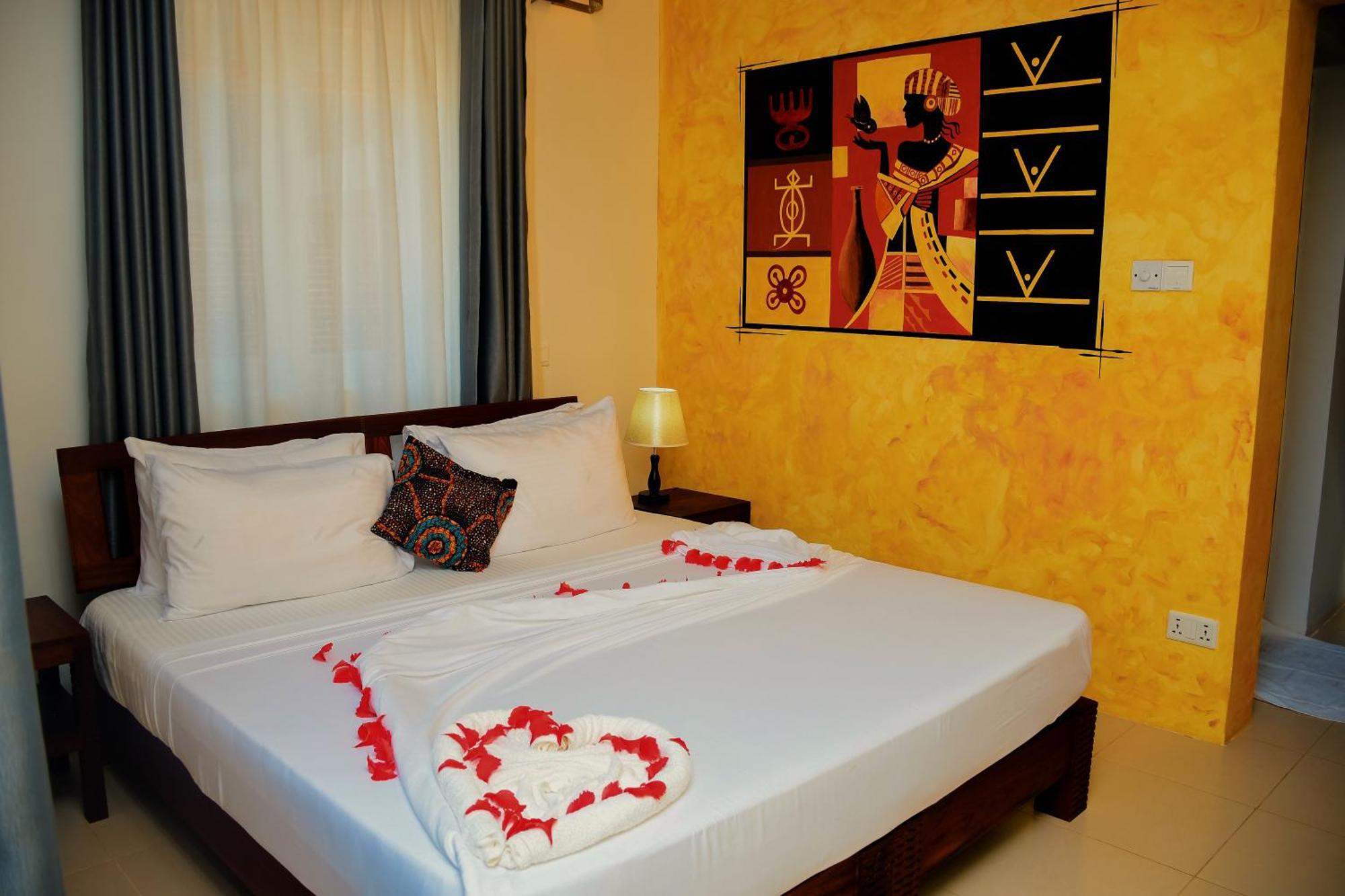 Manolo Beach Resort อูโร ภายนอก รูปภาพ